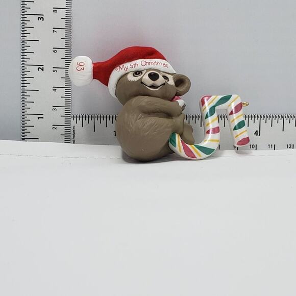 1993 Hallmark Child’s Fifth Christmas Handcrafted Keepsake Holiday Ornament - Picture 7 of 7